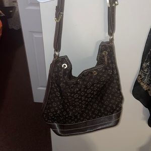 Purse with strap